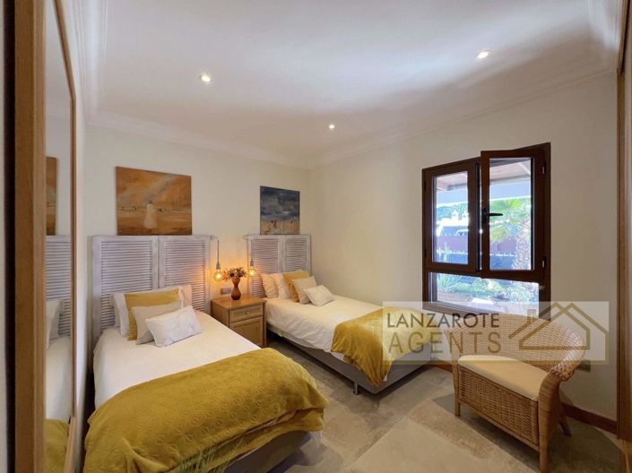 Image No.22-3 Bed Villa for sale