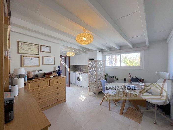 Image No.28-3 Bed Villa for sale