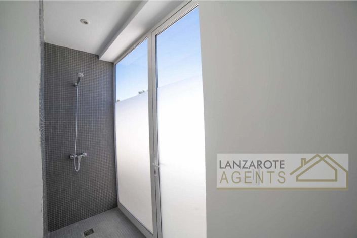 Image No.15-4 Bed Villa for sale