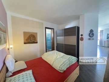 5796b914-958a-79e3-a867-0403b13e4d1f