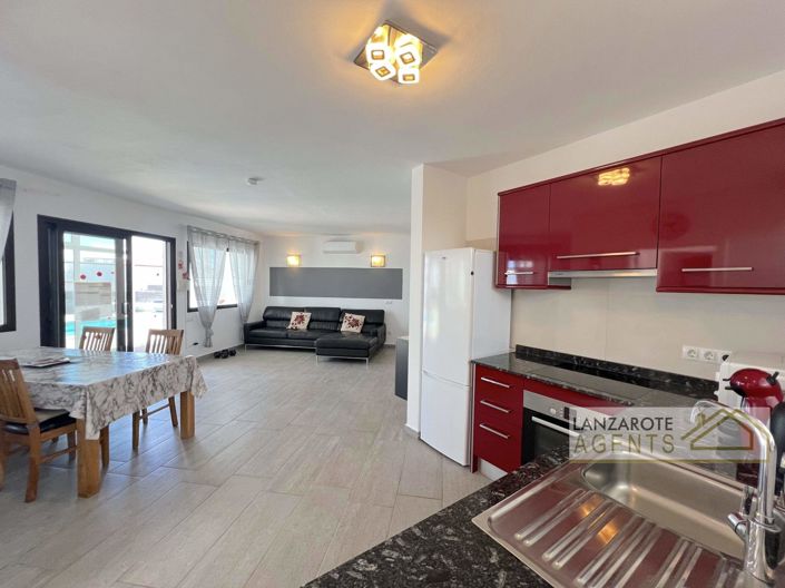 Image No.3-4 Bed Villa for sale