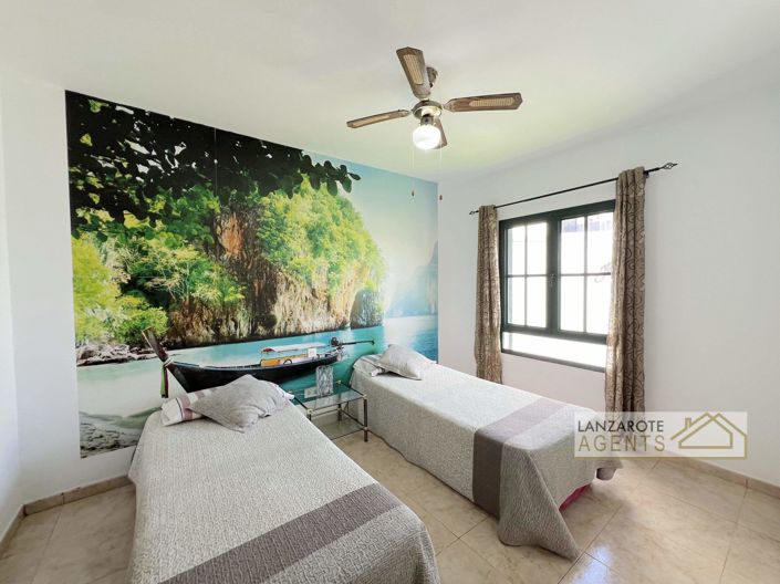 Image No.12-6 Bed Villa for sale