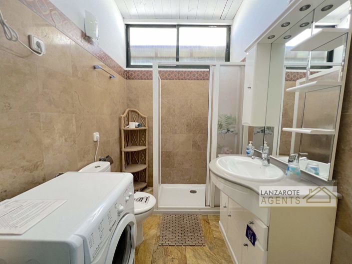 Image No.19-6 Bed Villa for sale