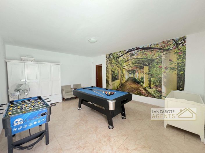 Image No.20-6 Bed Villa for sale