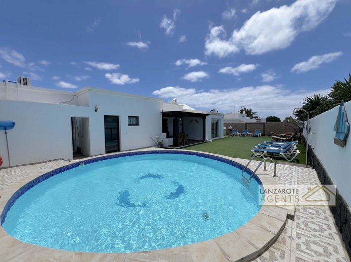 Image No.38-6 Bed Villa for sale