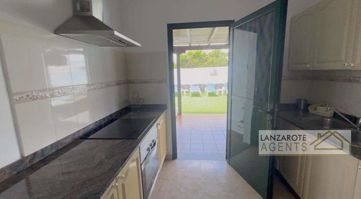 Image No.7-6 Bed Villa for sale