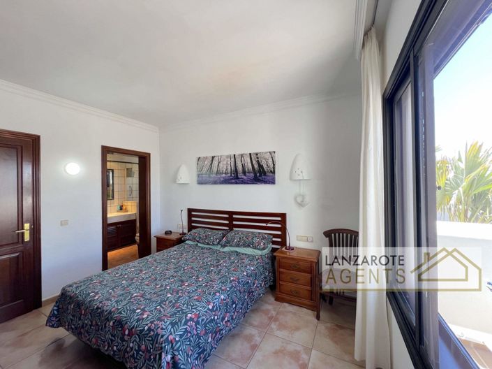 Image No.16-2 Bed Villa for sale