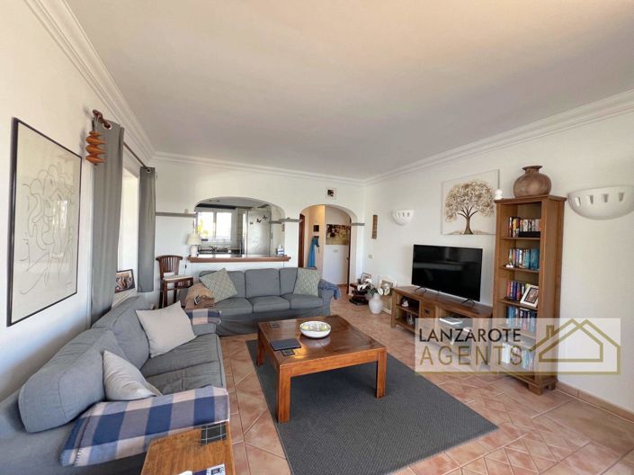 Image No.2-2 Bed Villa for sale