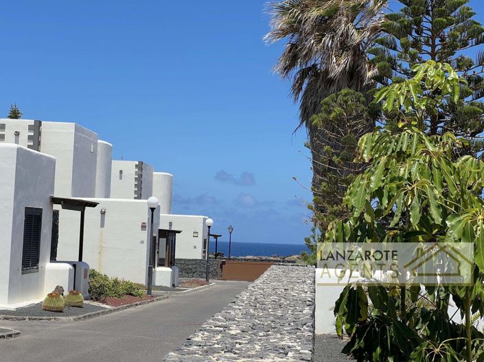 Image No.25-2 Bed Villa for sale