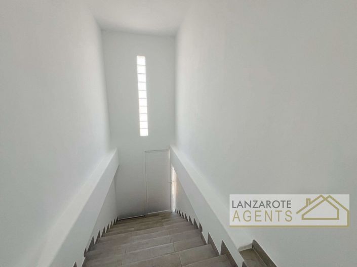 Image No.18-2 Bed Apartment for sale