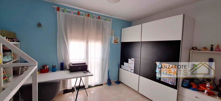 Image No.22-3 Bed House for sale