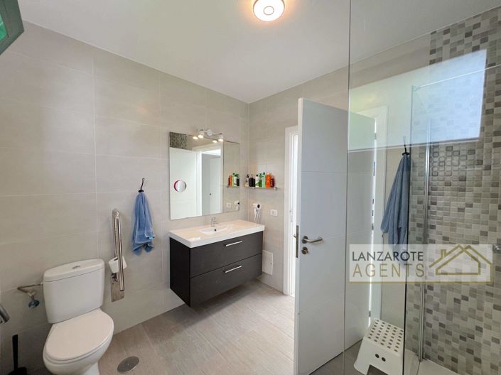 Image No.8-2 Bed Villa for sale