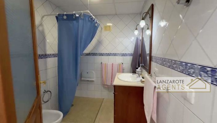 Image No.11-4 Bed Villa for sale