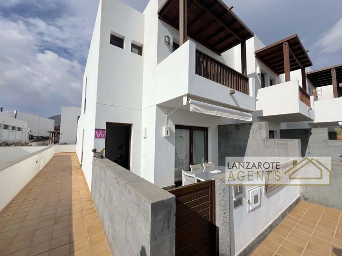 Image No.2-3 Bed Villa for sale