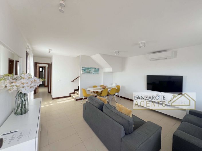 Image No.3-3 Bed Villa for sale