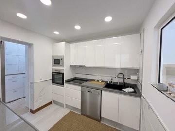 f7dd0048-2abb-9c07-0bfd-1ba1a1c54b4e