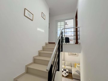 ebdbc3a2-5e0e-b957-cbfd-c8949aff482c