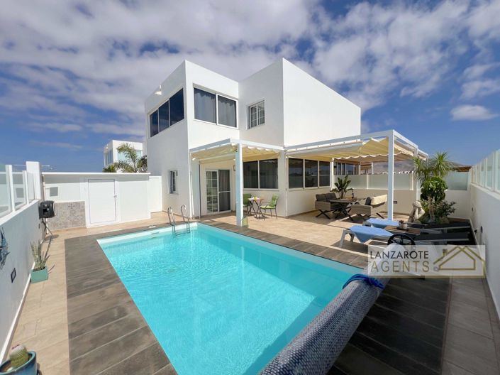 Image No.36-2 Bed Villa for sale