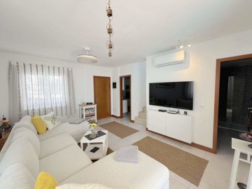 cdd26866-4114-30db-e015-fca67f4a80df