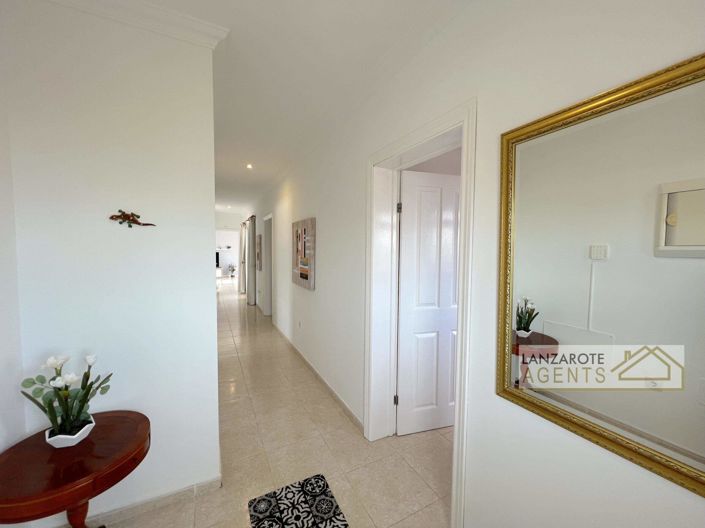 Image No.11-4 Bed Villa for sale