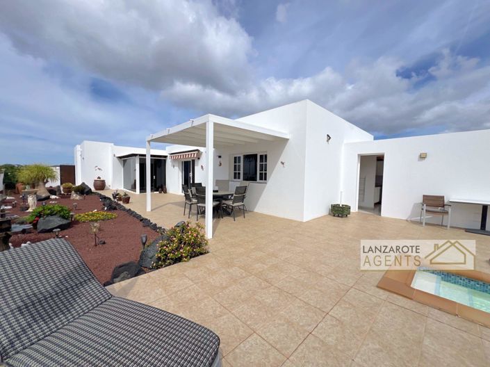 Image No.32-4 Bed Villa for sale