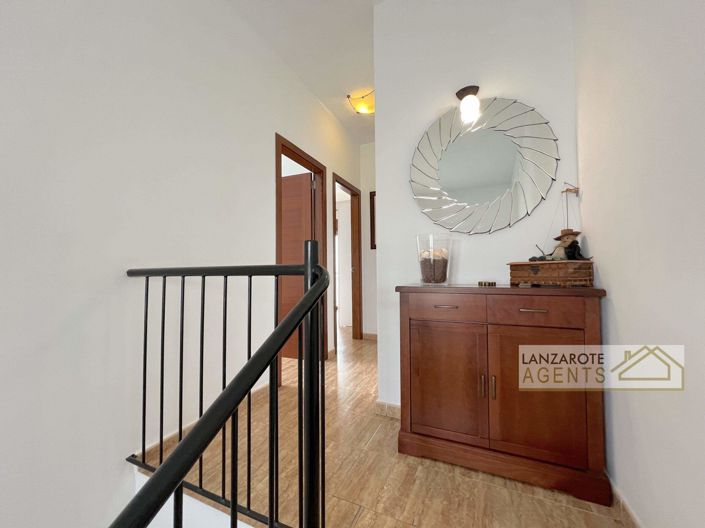 Image No.12-2 Bed Villa for sale