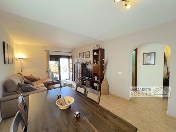 c14ec4dd-45b3-64f6-f7a6-a0fe6b0c4277