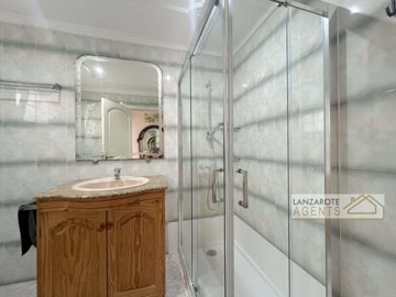 20d6e3a7-9f84-7428-6d32-a124db1886c7