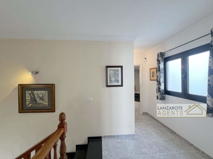 Image No.19-3 Bed Villa for sale