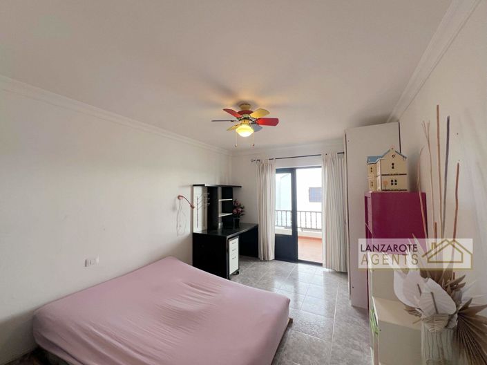 Image No.26-3 Bed Villa for sale