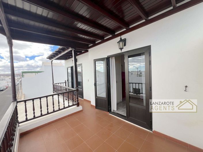 Image No.29-3 Bed Villa for sale