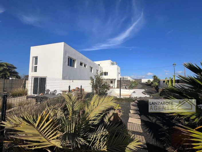 Image No.42-5 Bed Finca for sale