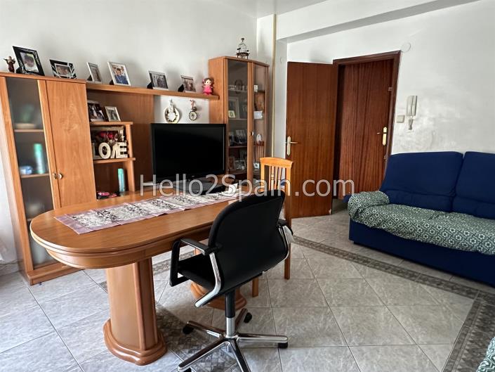 Image No.8-5 Bed Townhouse for sale