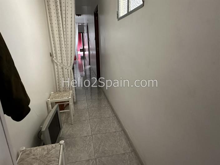 Image No.13-5 Bed Townhouse for sale