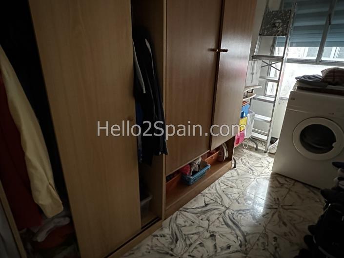 Image No.15-5 Bed Townhouse for sale