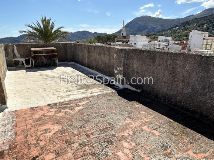 Image No.26-5 Bed Townhouse for sale