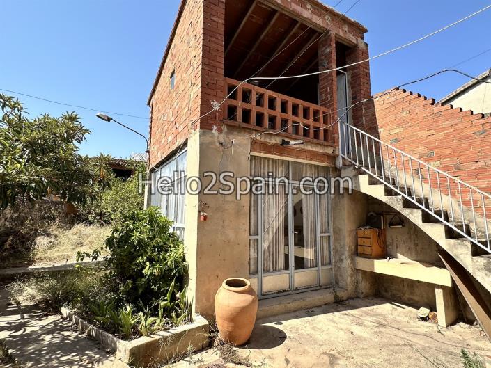 Image No.4-7 Bed Townhouse for sale