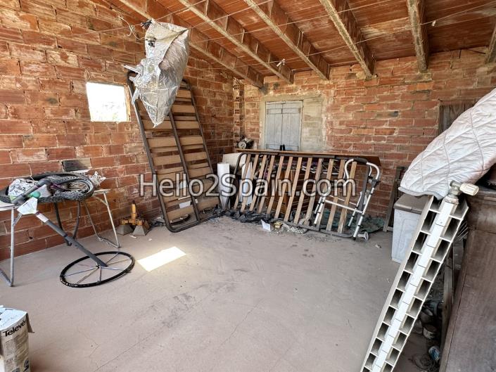 Image No.23-7 Bed Townhouse for sale