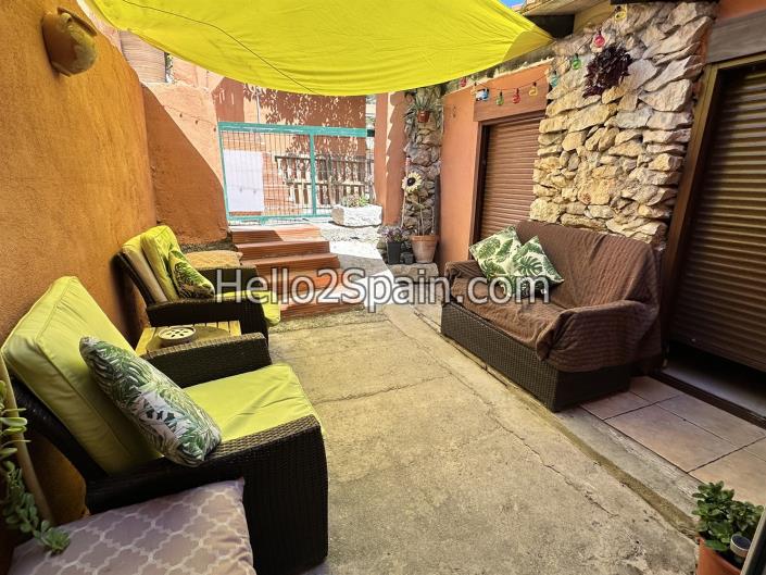 Image No.3-5 Bed House for sale