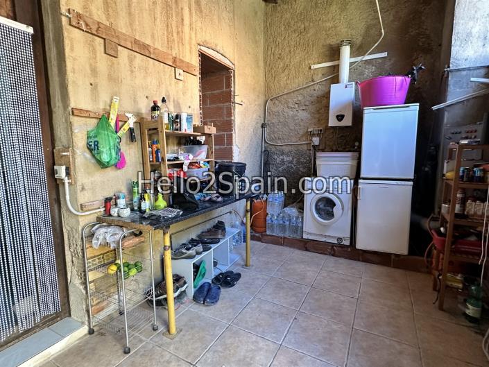 Image No.24-5 Bed House for sale