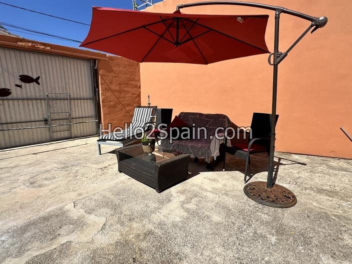 Image No.30-5 Bed House for sale