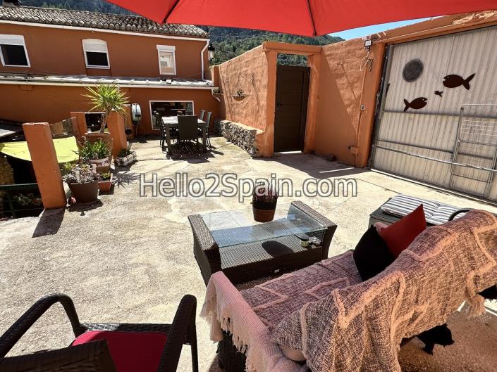 Image No.31-5 Bed House for sale