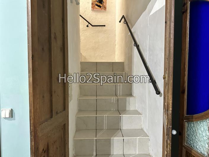 Image No.32-5 Bed House for sale