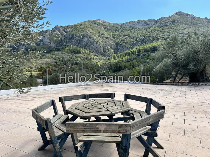 Image No.43-5 Bed House for sale