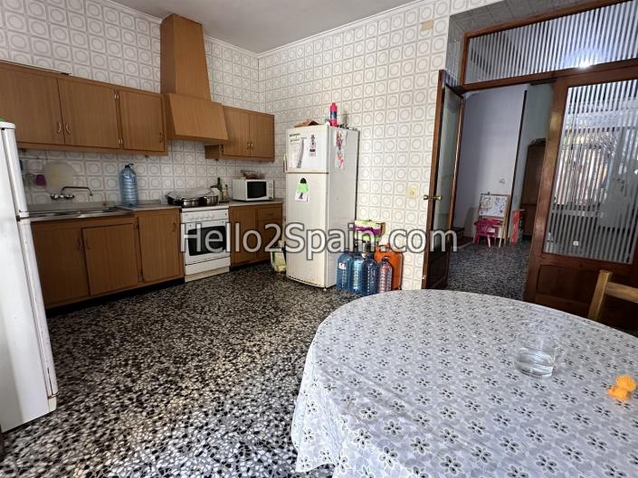 Image No.7-4 Bed Townhouse for sale