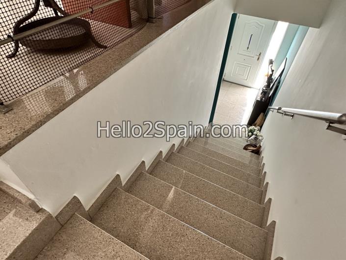 Image No.10-3 Bed Townhouse for sale