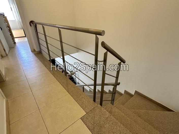 Image No.20-3 Bed Townhouse for sale