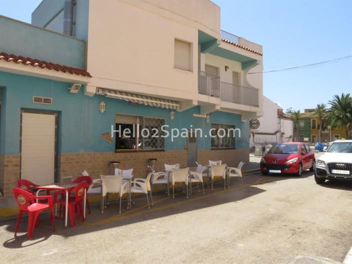 Image No.40-3 Bed Townhouse for sale