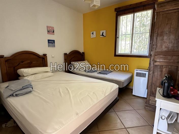 Image No.18-4 Bed Country Property for sale