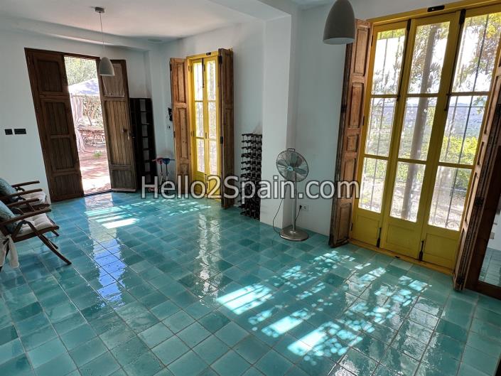 Image No.23-4 Bed Country Property for sale